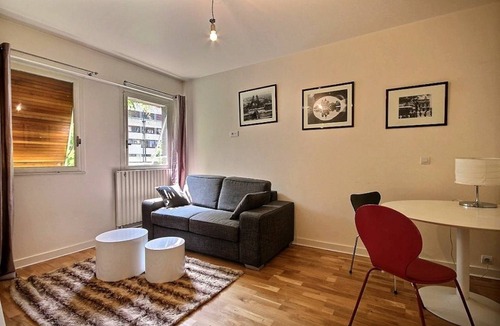 Quartier de l'Ecole-Militaire Apartment | 23 m² Apartment ∙ 2 guests