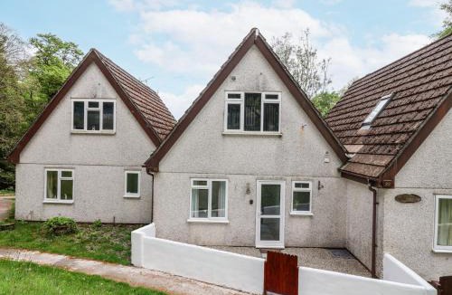 Luckett House | 23 Valley Lodge