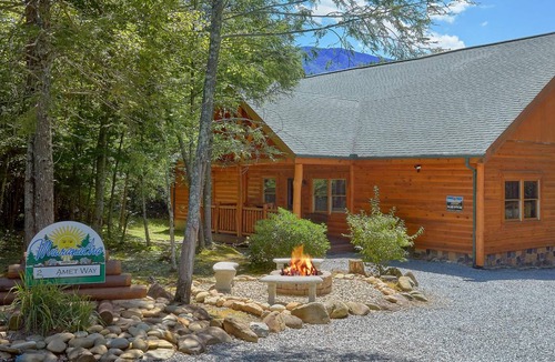 Cosby House | 232 m² House ∙ 4 bedrooms ∙ 18 guests