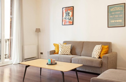 Ciutat Vella Apartment | 237 - Las Ramblas Balcony