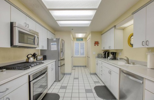 Downtown House | 239 Park