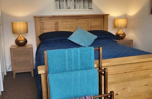 Knighton Bed & Breakfast | 23A High St