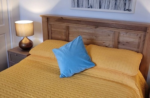 Knighton Bed & Breakfast | 23A High St