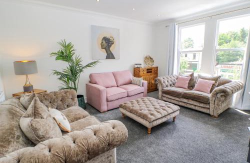 Edwinstowe Apartment | 23a High Street