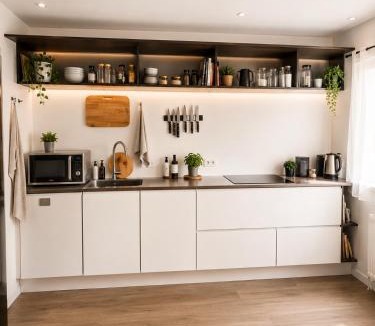 Husum Villa | 24 h chek in big house