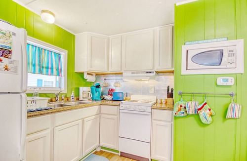 Garden City House | 24 hour gated community Beach House , Surfside Beach SC
