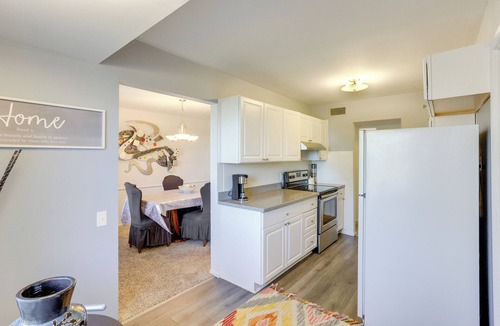 Ballwin Apartment | 24 Mi to Downtown St Louis: Apt in Ballwin!