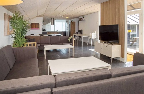 Stenbjerg House | 24 person holiday home in Snedsted