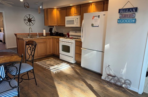 Lottsburg Cottage | 240 degree WATERVIEWS and gorgeous Sunsets!