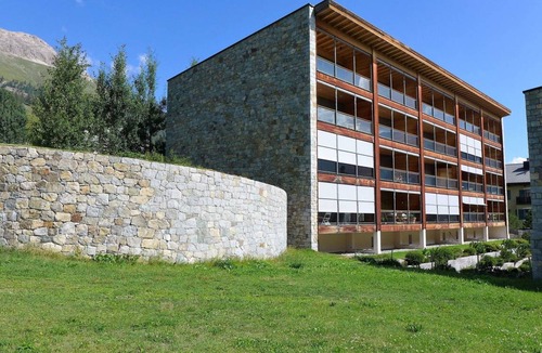 Celerina-Schlarigna Apartment | 240 m² Apartment ∙ 4 bedrooms ∙ 8 guests