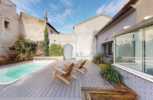 Bagnolet Resort | 240 m² Private room ∙ 1 bedroom ∙ 2 guests