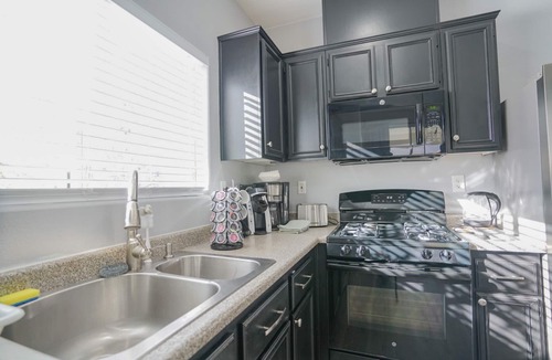 North Las Vegas House | 2400sqft House 6beds 3bath Pool Table BBQ