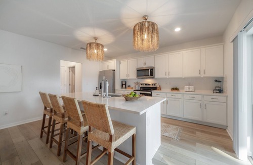 Ybor City Cottage | 2405 E 19th Ave