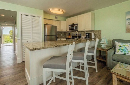 Tavernier Condo | 2405 Ocean Pointe Suites
