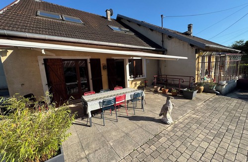 Brery House | 240m2 Family House with Heated Swimming Pool in Winegrower Village