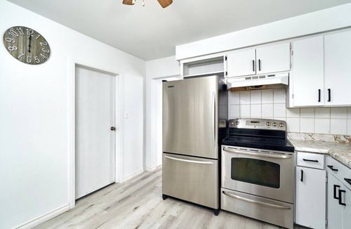 Windsor Apartment | 245 Elliott · Centrally located 3BDRM home in CityCore!