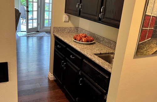 Newhall House | 24517 Thistle Ct Newhall, CA 91321