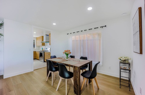 South San Mateo Apartment | 246A- Modern 3B2B w/Deck & View by Hillsdale Mall