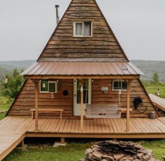 Roscoe House | 25-Acre Private Retreat w UTV, Hot Tub, Fire Pit, Trails & Stunning Views