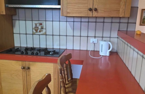 Semaphore Villa | 25 Esplanade Beachfront Villa with Ocean Views