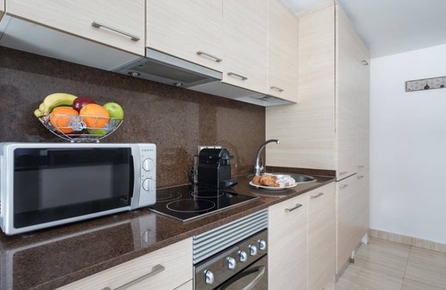 Mataro Apartment | 25 km Barcelona , 100 meters from the beach (mat6)