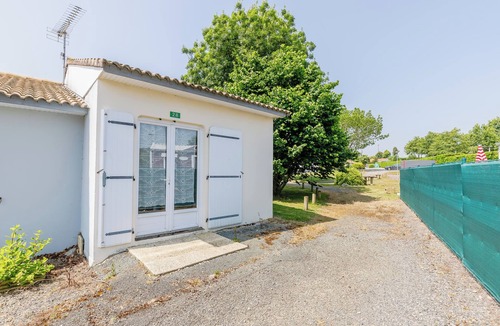 Mache House | 25 - Le Paon - Village vacances