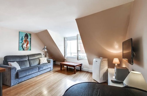 Quartier de la Porte-Saint-Denis Apartment | 25 m² Apartment ∙ 2 guests