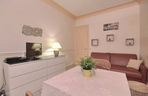 Ternes Apartment | 25 m² Apartment ∙ 2 guests