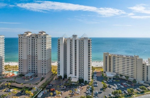 Ono Island Condo | 25%OFF May6-16!Palacio 203 BeachFront!Nice Decor!BestView 2Pools!Hot Tub Tennis!