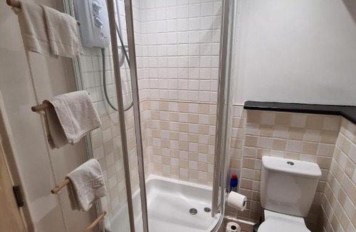 Burton on Trent Apartment | 25 The Malthouse