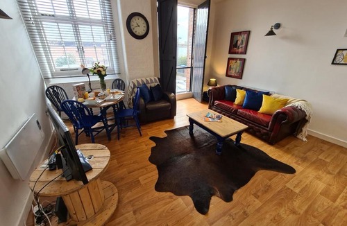 Burton on Trent Apartment | 25 The Malthouse