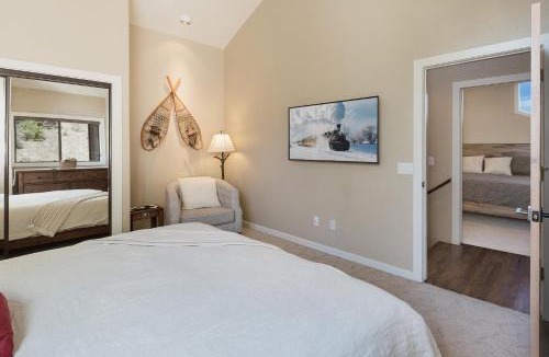 Durango House | 250 Lockes Mountain Road