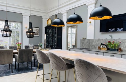Hellerup Apartment | 250 m² Apartment ∙ 3 bedrooms ∙ 8 guests