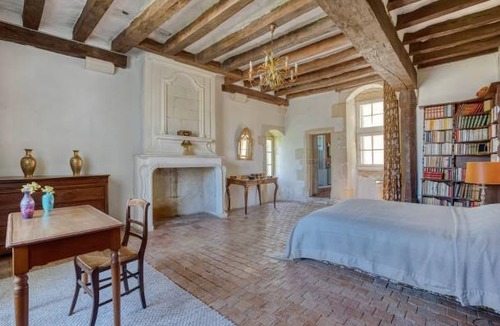 Montigne-les-Rairies House | 250 m² House ∙ 5 bedrooms ∙ 5 guests