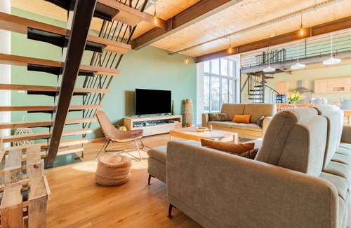 Sommeron House | 250 m² House ∙ 4 bedrooms ∙ 11 guests