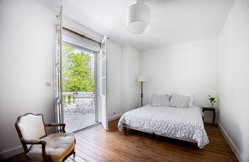 Ver-sur-Mer House | 250 m² House ∙ 4 bedrooms ∙ 4 guests
