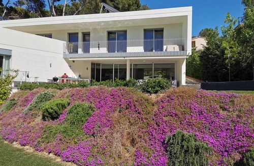 Pals Villa | 250 m² Villa ∙ 4 bedrooms ∙ 8 guests