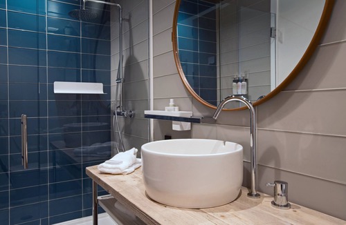 Rockland Hotel | 250 Main Hotel