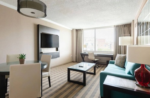 West End Hotel | 2500 Penn Apartments | Work-Friendly Comfort w/Fast Wi-Fi | Close to Georgetown