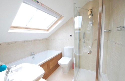 Aldeburgh House | 252 High Street