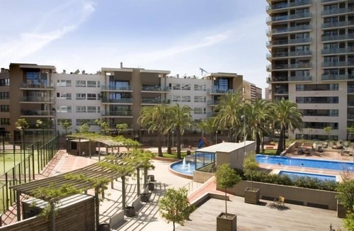 Diagonal Mar i el Front Maritim del Poblenou Apartment | 257 - Beach Apartment w/Pool I