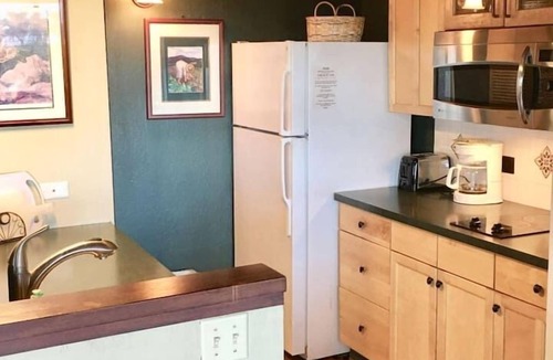 Punaluu Condo | #26 1 King Bed/1 Bath with Sofa Sleeper and Ocean View