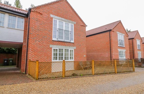 Stalham House | 26 Burtons Mill