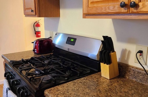 Oneonta Apartment | 26 Columbia - 3 bdrm apt in City Center Oneonta, walkable to Main St