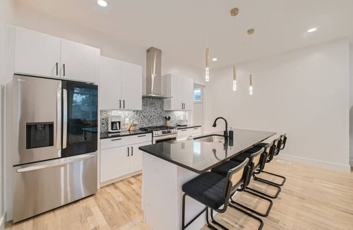 Berry Hill House | 26- New! Modern Home- The Music City Collection
