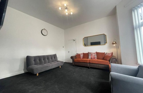 Sunderland House | 26 Riversdale