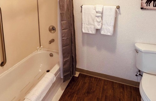 Brownsville Hotel | 26 - Work, fun, laugh