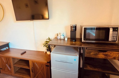 Brownsville Hotel | 26 - Work, fun, laugh