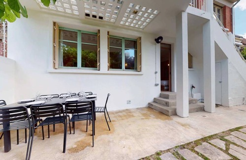 Clamart Resort | 260 m² Private room ∙ 1 bedroom ∙ 2 guests