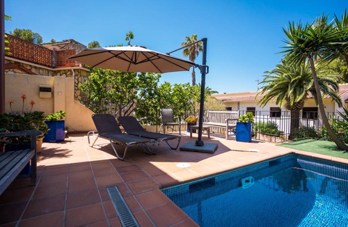 Pals Villa | 260 m² Villa ∙ 4 bedrooms ∙ 6 guests